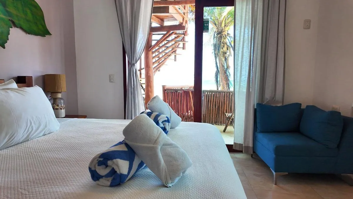 ****  Playa Canek Beachfront Eco Hotel Tulum Mexiko