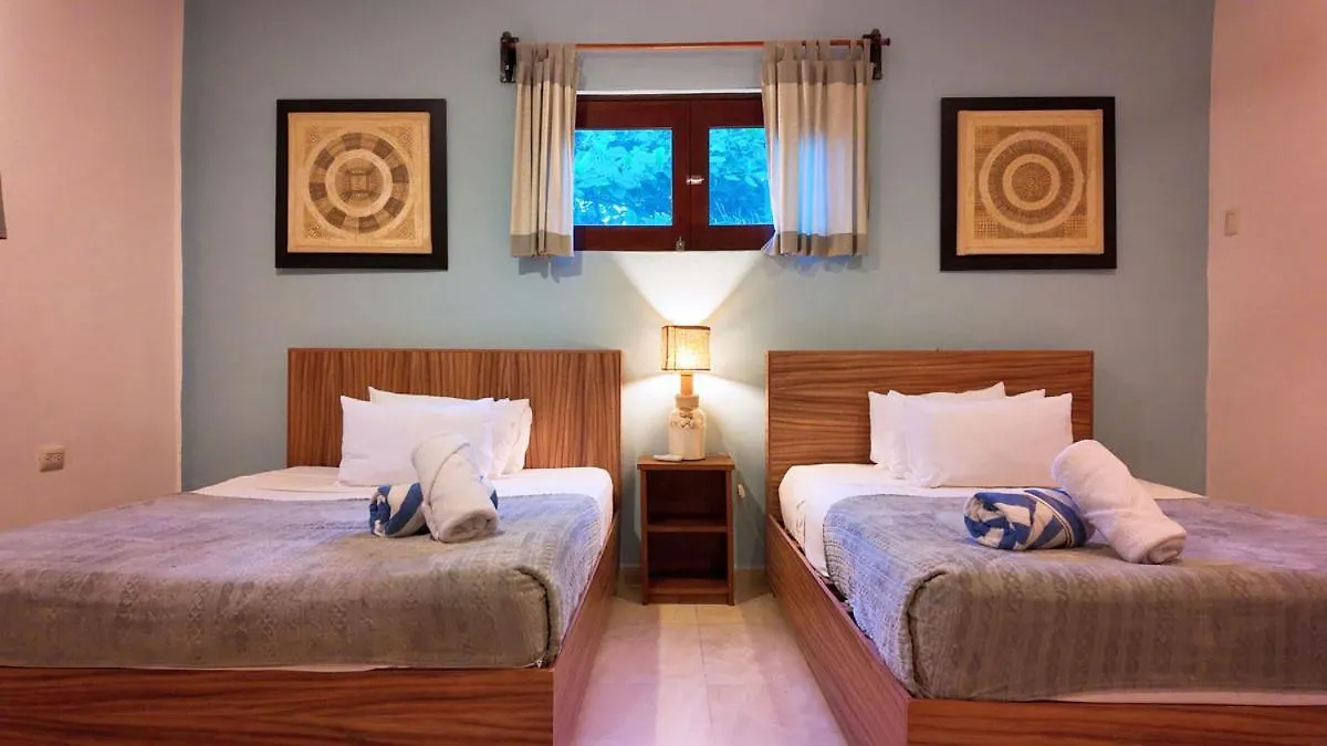 ****  Playa Canek Beachfront Eco Hotel Tulum Mexiko