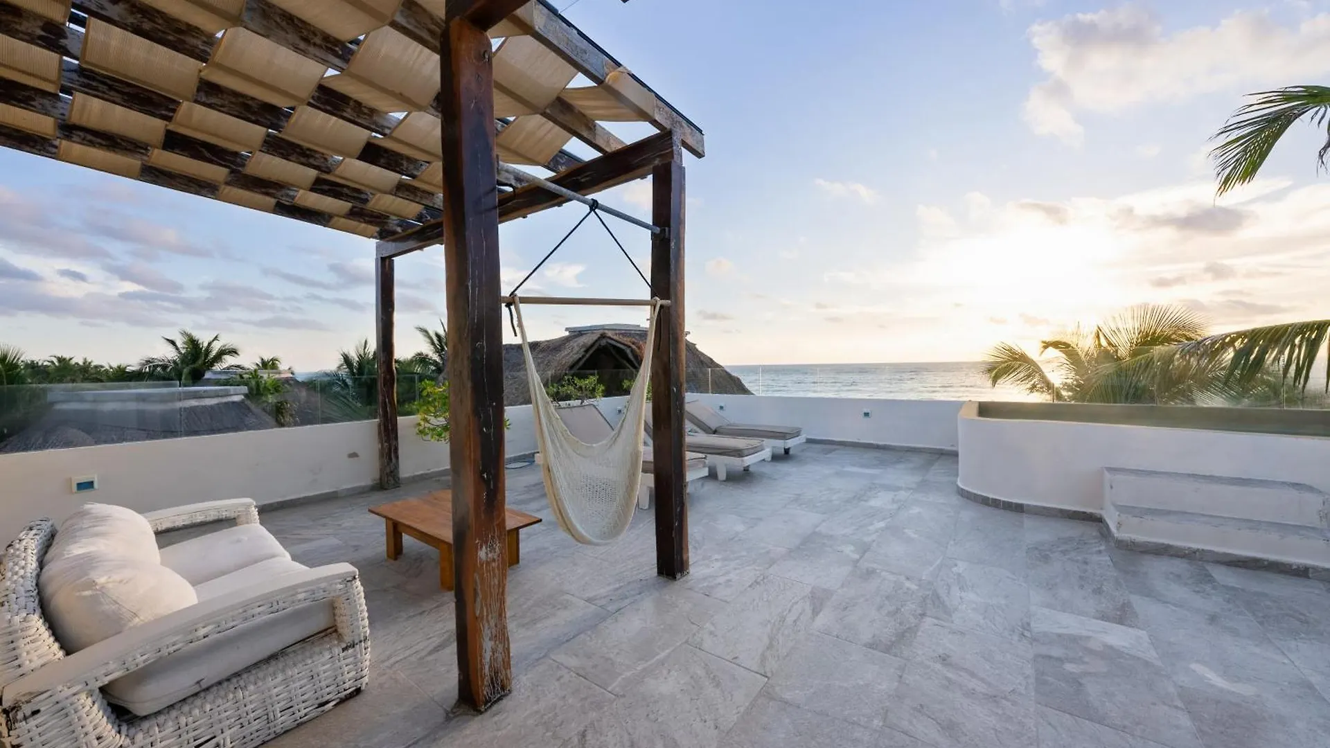 Playa Canek Beachfront Eco Hotel Tulum 4*,