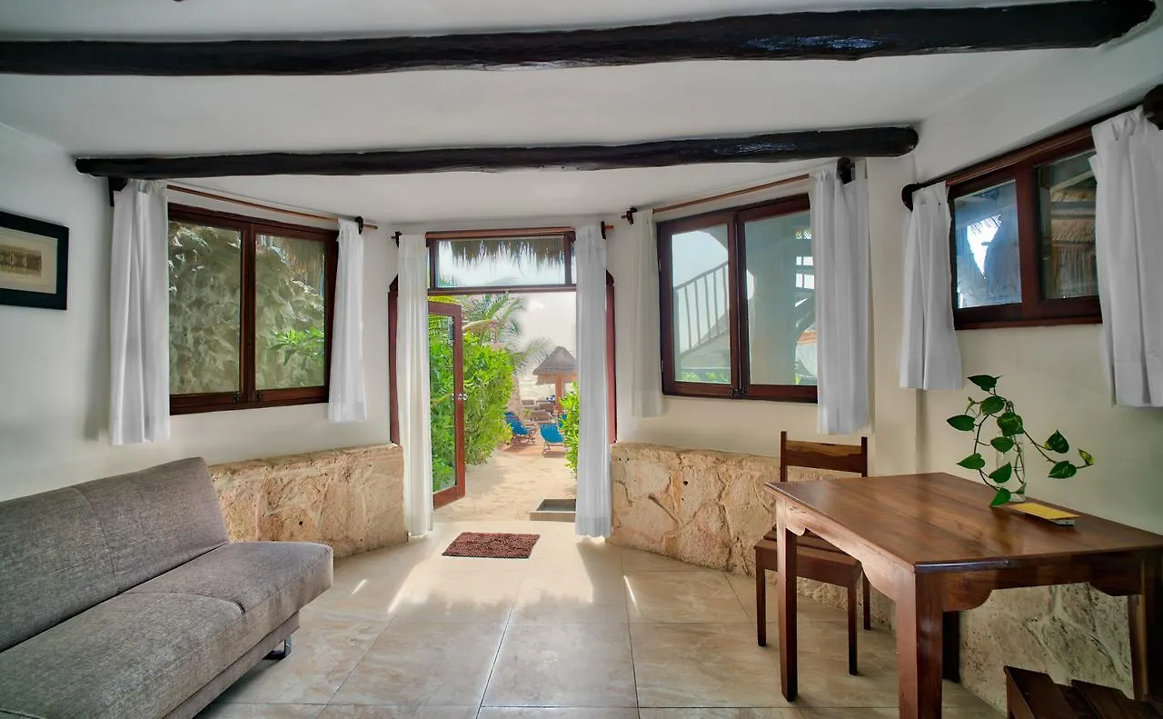 ****  Playa Canek Beachfront Eco Hotel Mexiko